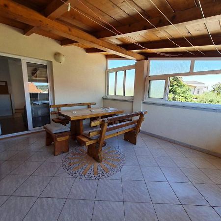 Apartmani Amans Pula Exteriör bild